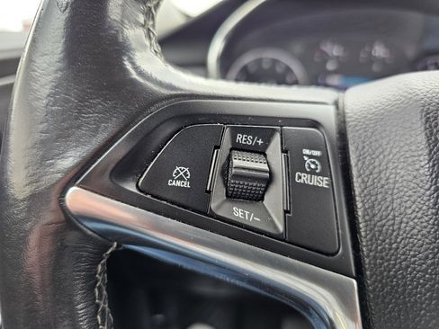 Used 2019 Buick Encore Preferred image 10