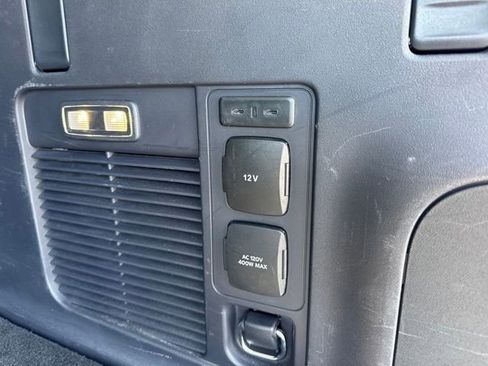 Used 2025 Ford Expedition Max Active AWD/4WD image 31