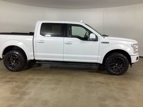 Used 2018 Ford F150 Lariat w/ Equipment Group 502A Luxury AWD/4WD image 4