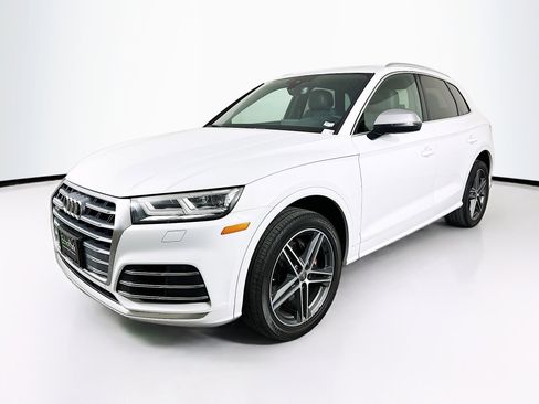 Used 2020 Audi SQ5 Premium Plus w/ Premium Plus Package image 3