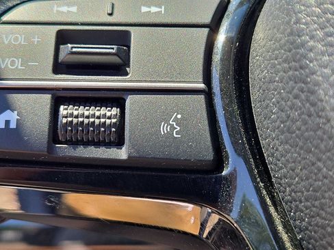 Used 2024 Honda CR-V EX-L image 28