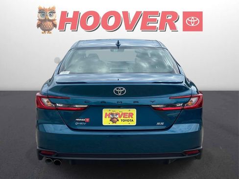Used 2025 Toyota Camry SE w/ Multimedia Upgrade Package FWD image 3