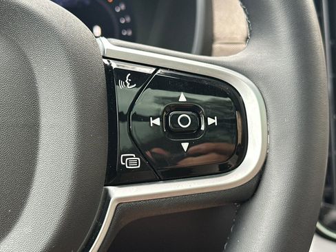 Used 2026 Volvo XC90 B6 Core AWD/4WD image 30
