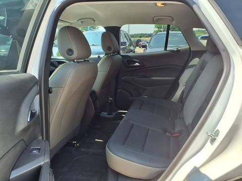 Used 2024 Chevrolet Trax ACTIV w/ Driver Confidence Package FWD image 13