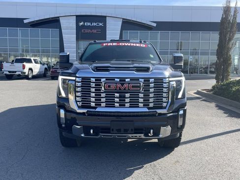 Used 2024 GMC Sierra 2500 Denali w/ Denali Reserve Package image 2
