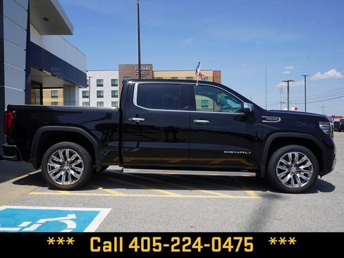 Used 2025 GMC Sierra 1500 Denali w/ Denali Reserve Package AWD/4WD image 10