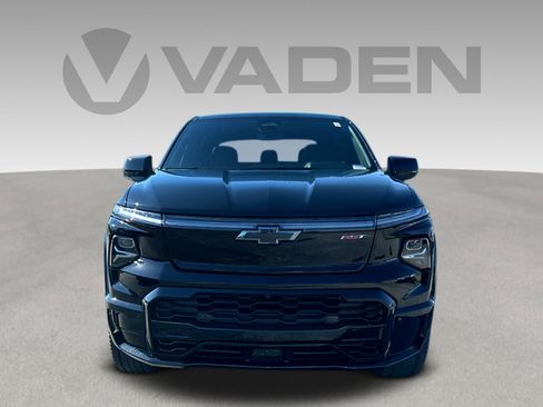 New 2024 Chevrolet Silverado EV RST image 3