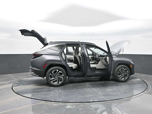 New 2026 Hyundai Tucson Limited image 41