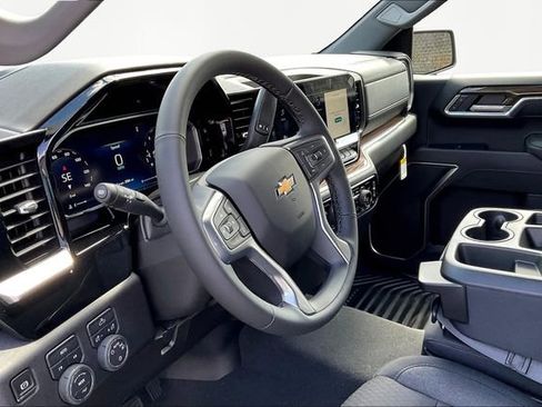 New 2026 Chevrolet Silverado 1500 LT image 7