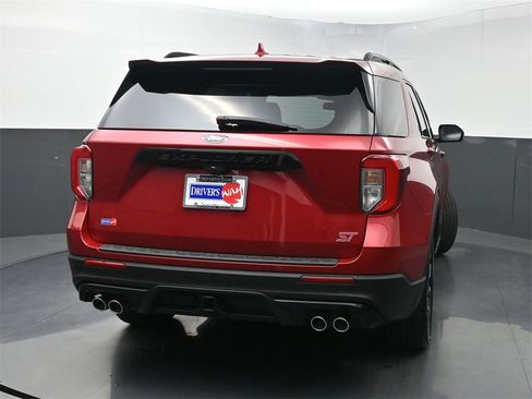 Used 2020 Ford Explorer ST w/ Premium Technology Package image 43