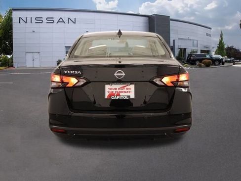New 2025 Nissan Versa SV w/ Trunk Package image 3