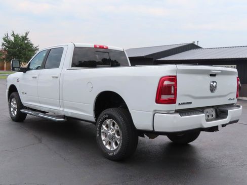Used 2024 RAM 2500 Laramie AWD/4WD image 4