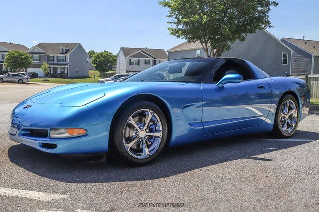 Used 1998 Chevrolet Corvette Coupe w/ Roof Pkg RWD image 14