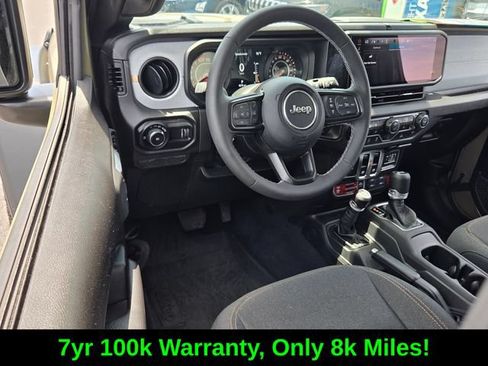 Certified 2025 Jeep Wrangler Sport AWD/4WD image 15
