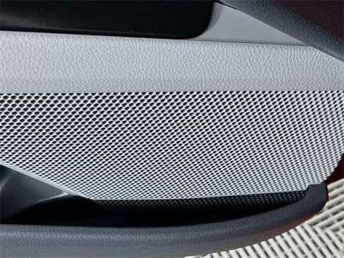 Used 2023 Toyota Camry XSE image 19