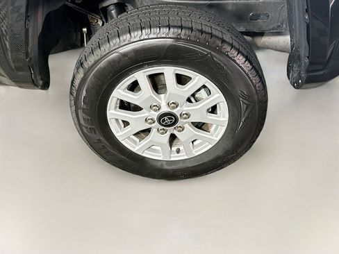 Used 2024 Toyota Tacoma SR5 image 11