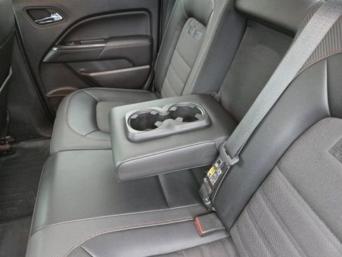 Used 2016 GMC Canyon SLE w/ All Terrain Package AWD/4WD image 48