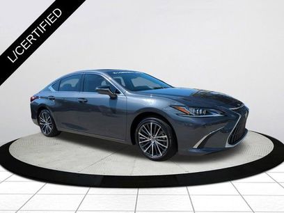 Certified 2025 Lexus ES 350 w/ Premium Package