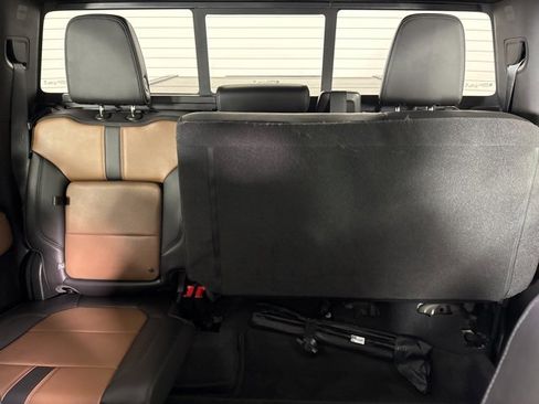 Used 2021 Chevrolet Silverado 1500 High Country image 26