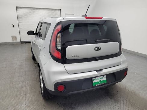 Used 2017 Kia Soul w/ Convenience Package image 6