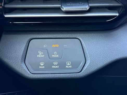 New 2026 Volkswagen ID.4 Pro S Plus image 43