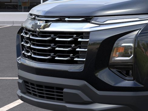 New 2026 Chevrolet Equinox LT w/ Safety and Technology Package FWD image 13