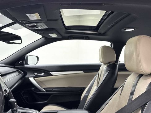 Used 2017 Honda Civic EX-L image 23