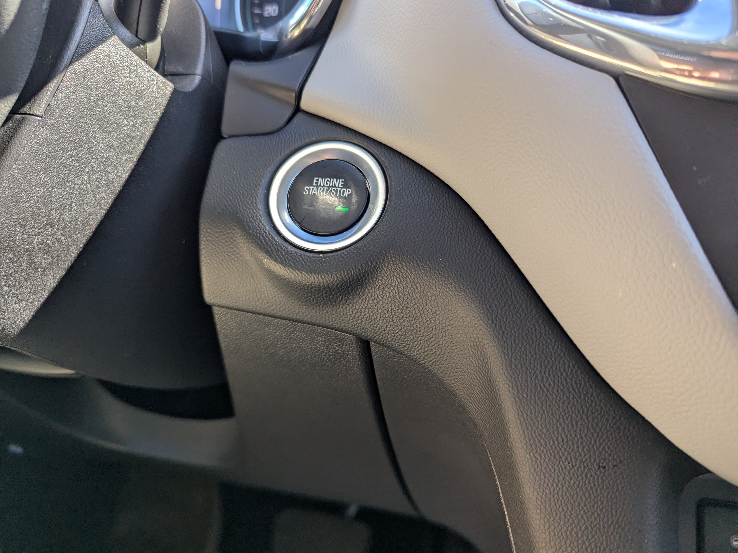 Certified 2021 Chevrolet Equinox LT AWD/4WD image 18