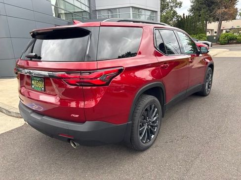 Used 2023 Chevrolet Traverse RS AWD/4WD image 9