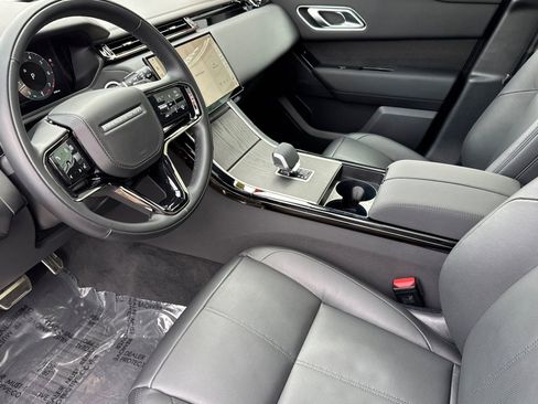 Used 2026 Land Rover Range Rover Velar Dynamic SE AWD/4WD image 9