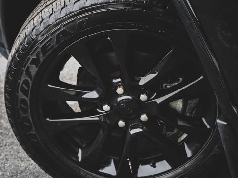 Used 2018 Jeep Grand Cherokee Altitude image 30