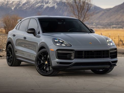 Used 2023 Porsche Cayenne Turbo GT image 51
