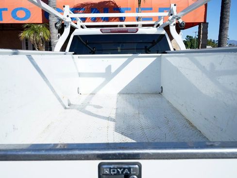 Used 2022 Chevrolet Silverado 2500 W/T w/ WT Convenience Package image 9