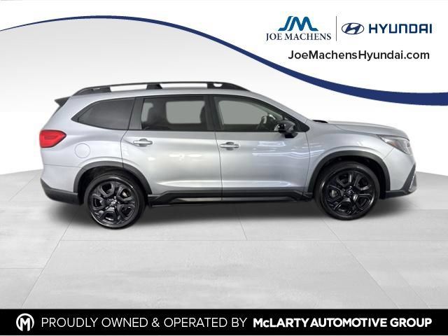 Used 2025 Subaru Ascent Bronze Edition AWD/4WD image 4
