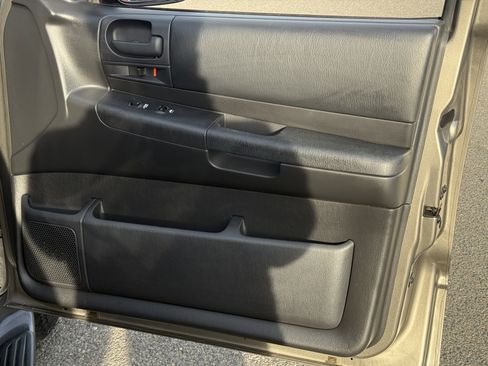 Used 2003 Dodge Durango Sport image 20