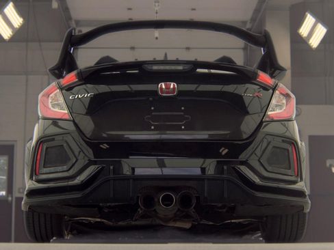 Used 2019 Honda Civic Type R image 4