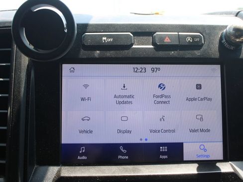 Used 2020 Ford F150 XL w/ Equipment Group 101A Mid AWD/4WD image 31