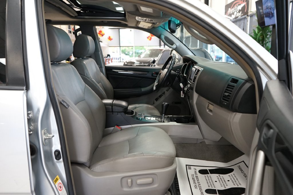 Used 2007 Toyota 4Runner Limited AWD/4WD image 35