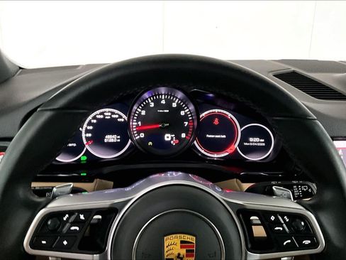 Used 2021 Porsche Cayenne AWD/4WD image 26