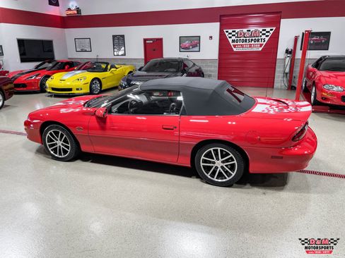 Used 2002 Chevrolet Camaro Z28 w/ SS Performance/Appearance Pkg image 35