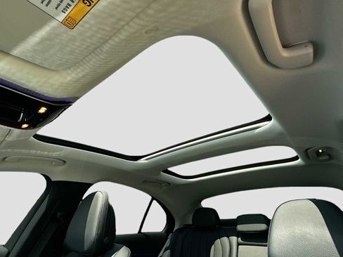 Certified 2025 Mercedes-Benz E 450 4MATIC Sedan image 23