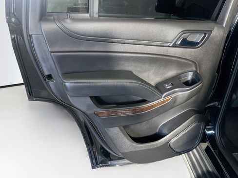 Used 2020 Chevrolet Tahoe LT RWD image 25