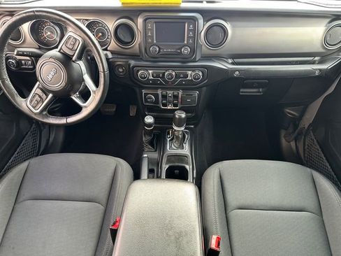 Used 2020 Jeep Gladiator Sport w/ Quick Order Package 24S image 17