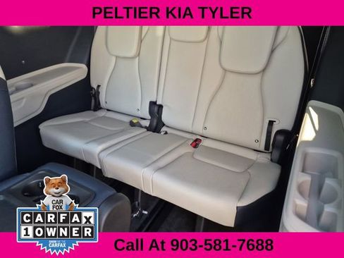 Used 2025 Kia Carnival SX image 28