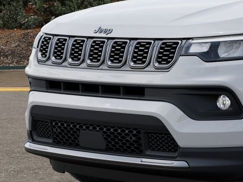 New 2026 Jeep Compass Latitude AWD/4WD image 11