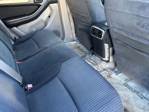 Used 2004 Toyota 4Runner SR5 image 28