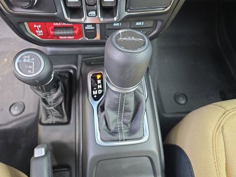 New 2026 Jeep Gladiator Willys AWD/4WD image 19