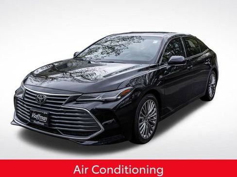 Certified 2022 Toyota Avalon Limited w/ Advanced Safety Package FWD image 13