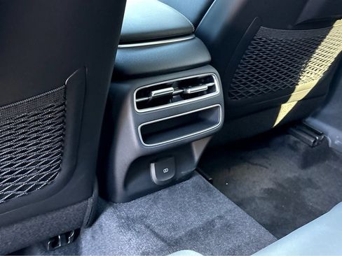 New 2026 Genesis GV70 2.5T Advanced AWD/4WD image 26
