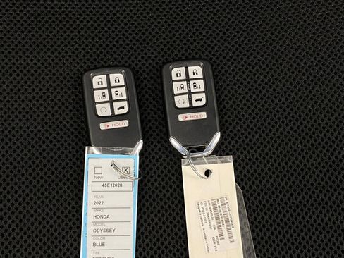 Used 2022 Honda Odyssey EX-L image 9